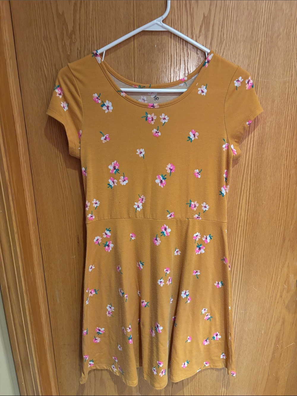 SO, girls short sleeve dress, gold with flowers, 14/16